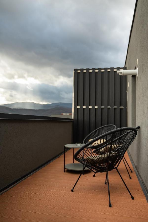 Milano Studio With Terrace And Panoramic View Braşov Esterno foto