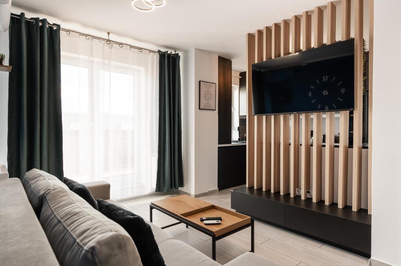 Milano Studio With Terrace And Panoramic View Braşov Esterno foto