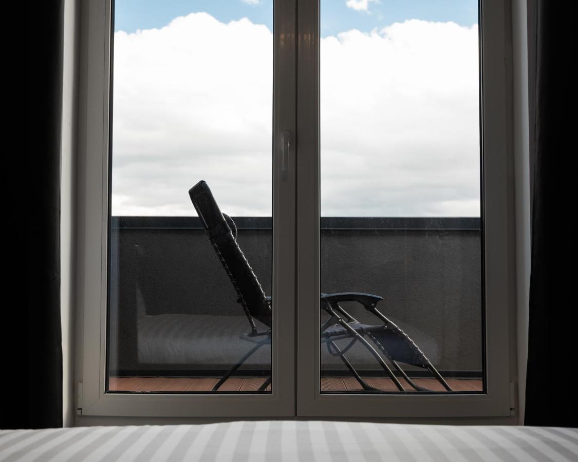 Milano Studio With Terrace And Panoramic View Braşov Esterno foto